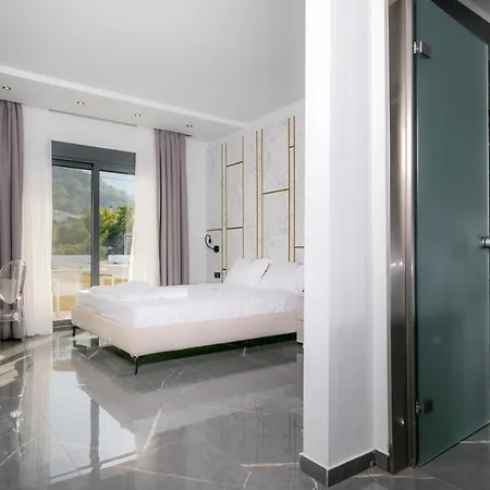 B&d Luxury Apartament *